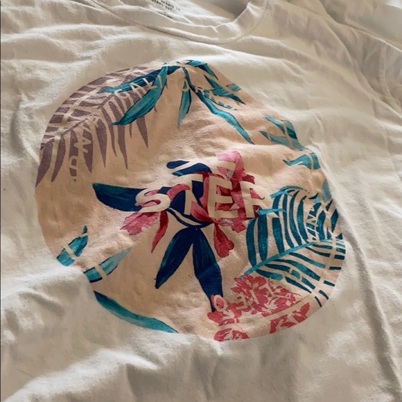 cute Hollister shirt - Picture 4 of 4